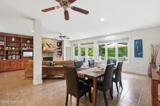 2207 Hidden Harbor Drive, New Bern, NC 28562 – photo 17: 2207 Hidden Harbor Drive