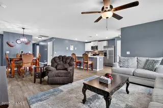 673 Chester Way NE, Leland, NC 28451 — 3-bedroom home in SeaBrooke, Leland, NC, photo 4 of 50