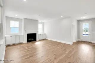 388 Longhill Drive, Wilmington, NC 28412 – photo 5: 388 Longhill