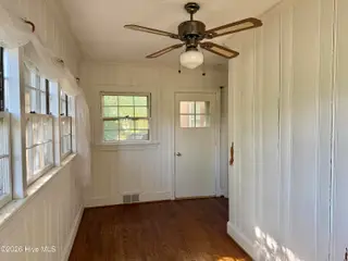 1202 Ruffin Terrace, Kinston, NC 28504 – photo 13: Sunroom