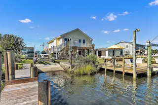 126 Dolphin Bay Estates, Cedar Point, NC 28584 – photo 5: 05_beyc6ab2ab2e6ee68