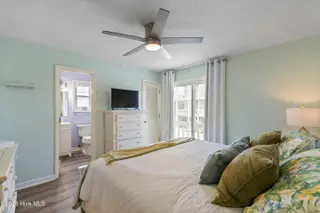 1101 Canal Drive 2, Carolina Beach, NC 28428 – photo 17: mls-DSC08281