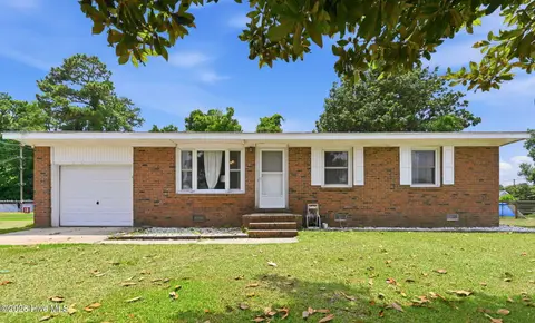 104 Yorkshire Dr, Jacksonville