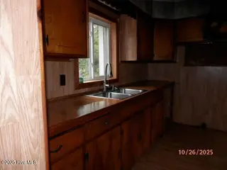 5555 Sam Potts Highway, Hallsboro, NC 28442 – photo 15: Kitchen_22