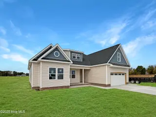 1061 Staysail Drive, Elizabeth City, NC 27909 – photo 2: Front Angled