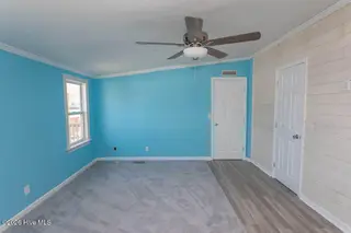 423 Gray Drive SW, Shallotte, NC 28470 — 3-bedroom manufactured home in Sherrow Estates, Shallotte, NC, photo 20 of 38
