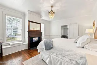 913 Bridges Street, Morehead City, NC 28557 – photo 14: First Floor Bedroom