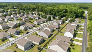 309 Ginger Drive, New Bern, NC 28560 – photo 14: 13-web-or-mls-DJI_20260505105043_0216_D