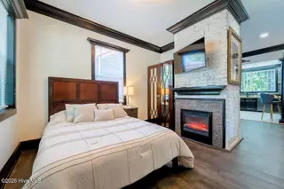 604 Church Street, Wilmington, NC 28401 – photo 13: Downstairs Bedroom