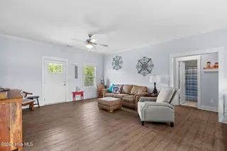 452 Crows Nest Lane, Sneads Ferry, NC 28460 — 3-bedroom home in Weston Lyall, Sneads Ferry, NC, photo 9 of 36: crows-8