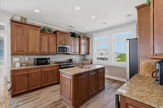 31 Porpoise Place, North Topsail Beach, NC 28460 – photo 11