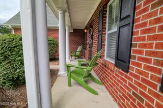 1004 Stonesthrow Court, Leland, NC 28451 — 4-bedroom home in Grayson Park, Leland, NC, photo 10 of 58