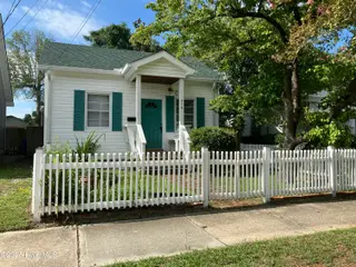 714 Ann Street, Wilmington, NC 28401 – photo 2: 714 Ann Front Drive