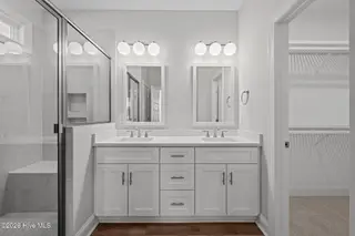 2008 Brighton Drive, New Bern, NC 28562 – photo 24: 32-web-or-mls-DSC_4978