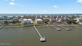 2506 Emerald Drive E, Emerald Isle, NC 28594 – photo 7: 46-web-or-mls-DJI_20250415105738_0438_D