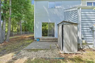 200 Myrtlewood Circle, Jacksonville, NC 28546 – photo 15: DSC05053