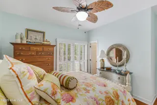 303 W Oak Island Drive, Oak Island, NC 28465 – photo 18: 303 W Oak Island Dr-18