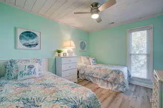 1208 N New River Drive, Surf City, NC 28445 – photo 22: 1208NewRiverEdit-49