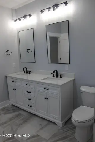 316 Bobbys Drive, Newport, NC 28570 – photo 24: Master bath view 2