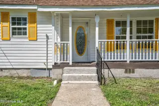 304 Gum Avenue, Spring Hope, NC 27882 – photo 5: 004-304GumAvenue-SpringHope-NC-27882-SMA
