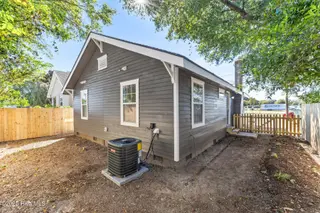 513 S 13th Street, Wilmington, NC 28401 – photo 24: 024_513_south_13th_street-24_140