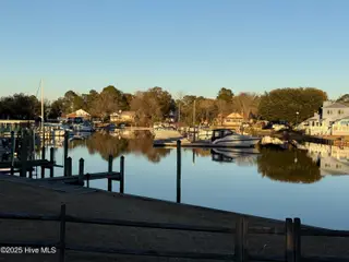 107 160 Starboard Drive, New Bern, NC 28562 – photo 7: River Bend Marina