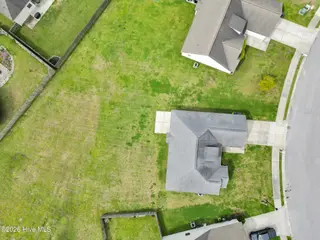 3117 Bettye Gresham Lane, New Bern, NC 28562 — 4-bedroom home in Hardee Farms, New Bern, NC, photo 22 of 23: DJI_0968