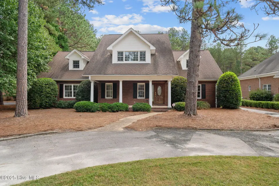 114 Juniper Creek Boulevard, Pinehurst, NC 28374 – photo 1 of 64: 1-web-or-mls-DSC01339