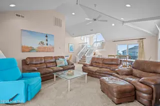 103 N Permuda Wynd Drive, North Topsail Beach, NC 28460 – photo 8: Living Room