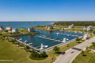 123 Hardwick Lane, Newport, NC 28570 – photo 6: Cannonsgate Amenities13