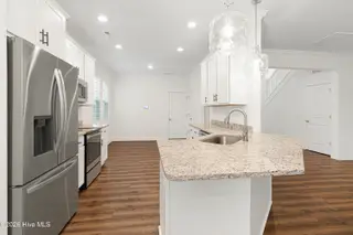 140 Freedom Park Road, Beaufort, NC 28516 – photo 10: Kitchen & Dining Area