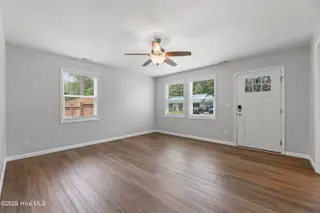 629 Walnut Drive, Jacksonville, NC 28540 – photo 7: 07