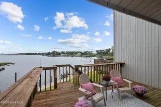 24 Batts Hill Road, New Bern, NC 28562 – photo 2: 2-web-or-mls-BLS_0002