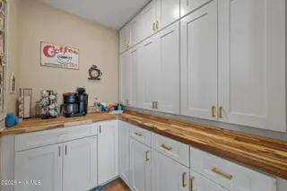 515 N Topsail Drive, Surf City, NC 28445 – photo 23: 38-web-or-mls-_RAD8879