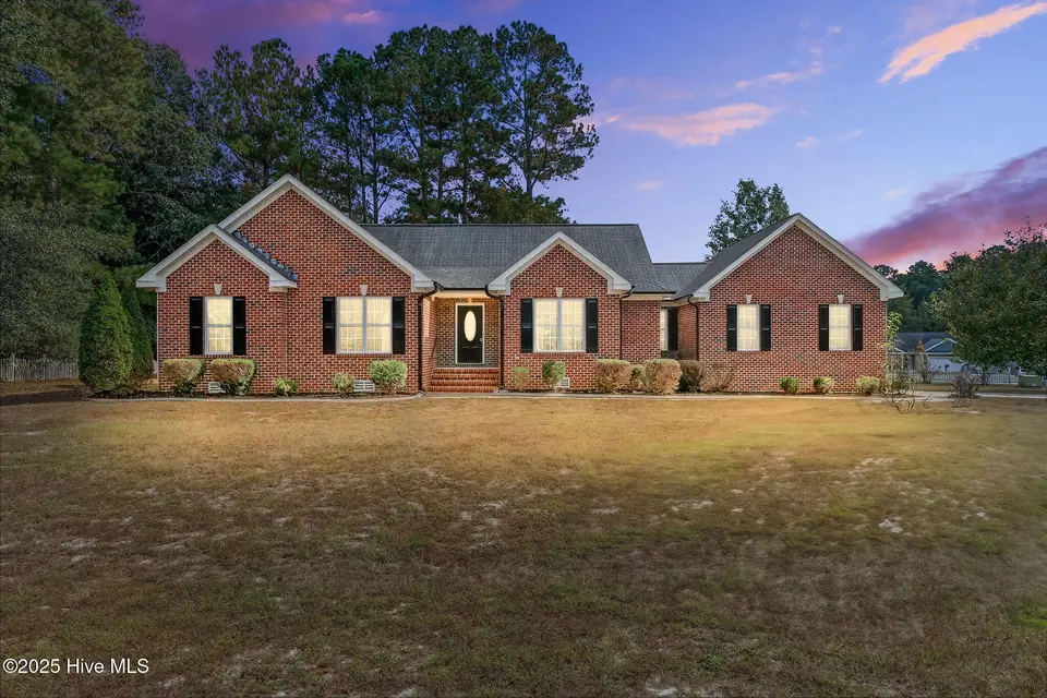 300 Waters Circle, Goldsboro, NC 27534 – photo 1 of 41: 1-web-or-mls-044_DSC03618-D2D
