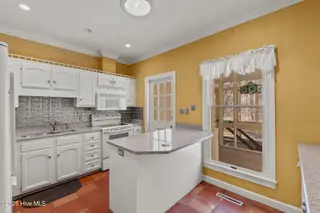 6 Village In The Woods Circle, Southern Pines, NC 28387 – photo 21: Kitchen