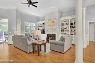 804 Oak Creek Place, Wilmington, NC 28405 — 4-bedroom home in Landfall, Wilmington, NC, photo 7 of 60: 007_img_3380_25