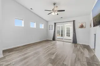 1933 Coleman Lake Drive, Calabash, NC 28467 — 3-bedroom townhome in Calabash Lakes, Calabash, NC, photo 13 of 24: Living Room