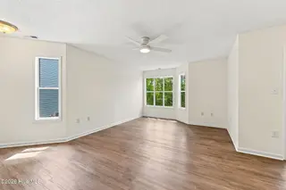 3320 Mulberry Lane G, Greenville, NC 27858 – photo 15: 20-web-or-mls-IMG_5766_edit