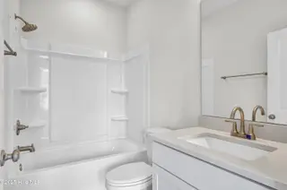 2193 Star Shower Way, Leland, NC 28451 – photo 23: Guest suite Bath