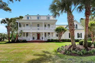 2240 Deepwood Drive, Wilmington, NC 28405 — 6-bedroom home in Landfall, Wilmington, NC, photo 1 of 77: 001_img_8945_565
