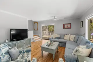 31 Horsemint Trail, Bald Head Island, NC 28461 — 3-bedroom home in BHI (Bald Head Island), Bald Head Island, NC, photo 3 of 50: web-9