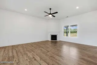 1088 Wood Creek Road NE, Leland, NC 28451 — 4-bedroom home in Wood Creek Landing, Leland, NC, photo 10 of 55