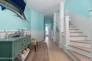 112 Sandpiper Court, Atlantic Beach, NC 28512 – photo 8: main entry hall