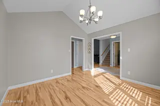 114 Iverson Lane, New Bern, NC 28562 – photo 8: 17-web-or-mls-DSC_5398