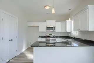 304 Broadleaf Drive, Jacksonville, NC 28546 – photo 7: 304 Broadleaf - Interior - Edited_3
