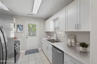 123 NE 18th Street, Oak Island, NC 28465 – photo 16