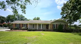 100 Ashley Avenue, Goldsboro, NC 27530 – photo 1: Front of the House