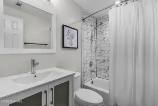 151 Longstreet Drive Apt 104, Wilmington, NC 28412 – photo 20: 21_bathroom