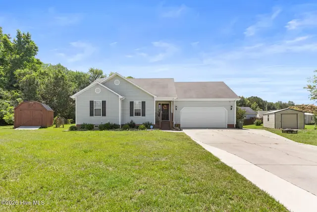 402 Kant Place, Jacksonville, NC 28540